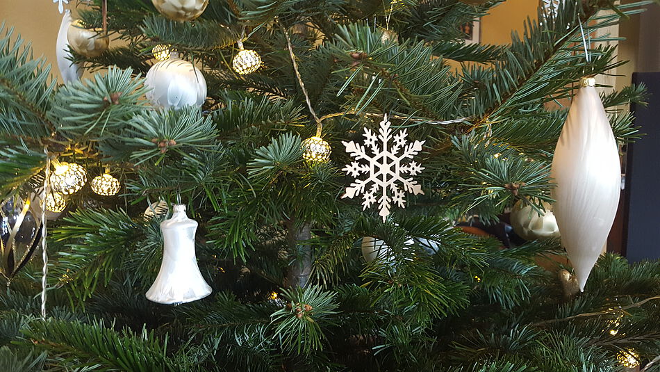 Weihnachtsgrüße! Handball made in Jena